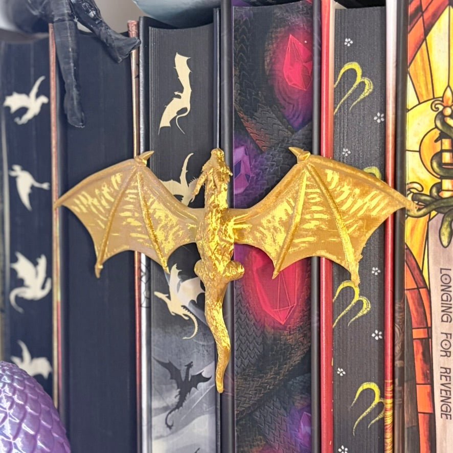 3d Printed Dragon Book Spine Hugger Bookshelf Decor - Awfullynerdy.co