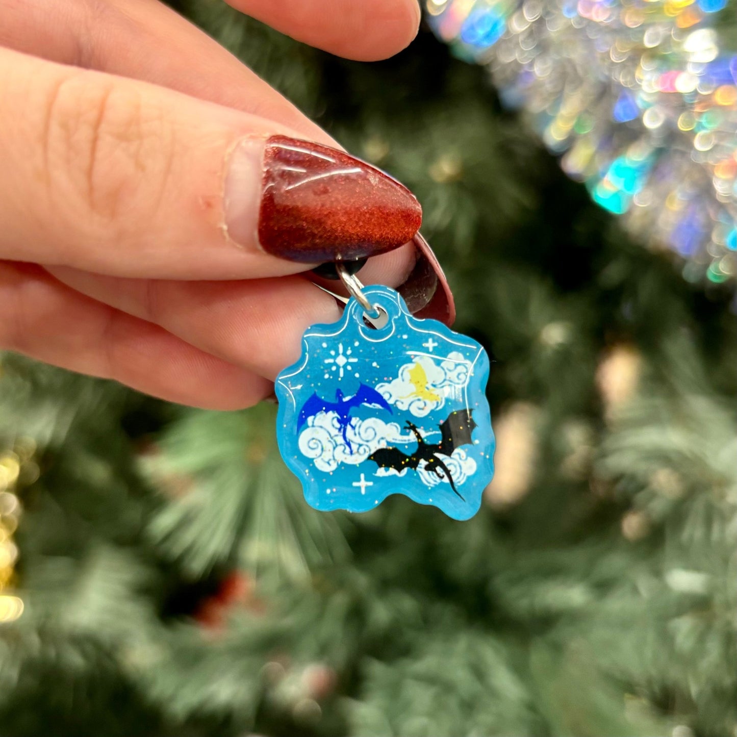 Fourth Wing Inspired Dragons Glow in the Dark Sparkle Double Sided USB - C Dust Plug Kindle Charm - Awfullynerdy.co