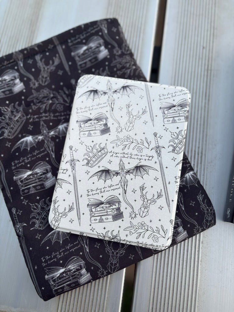 Romantasy Inspired Book & Kindle Sleeve – Protect Your Reads in Style - Awfullynerdy.co