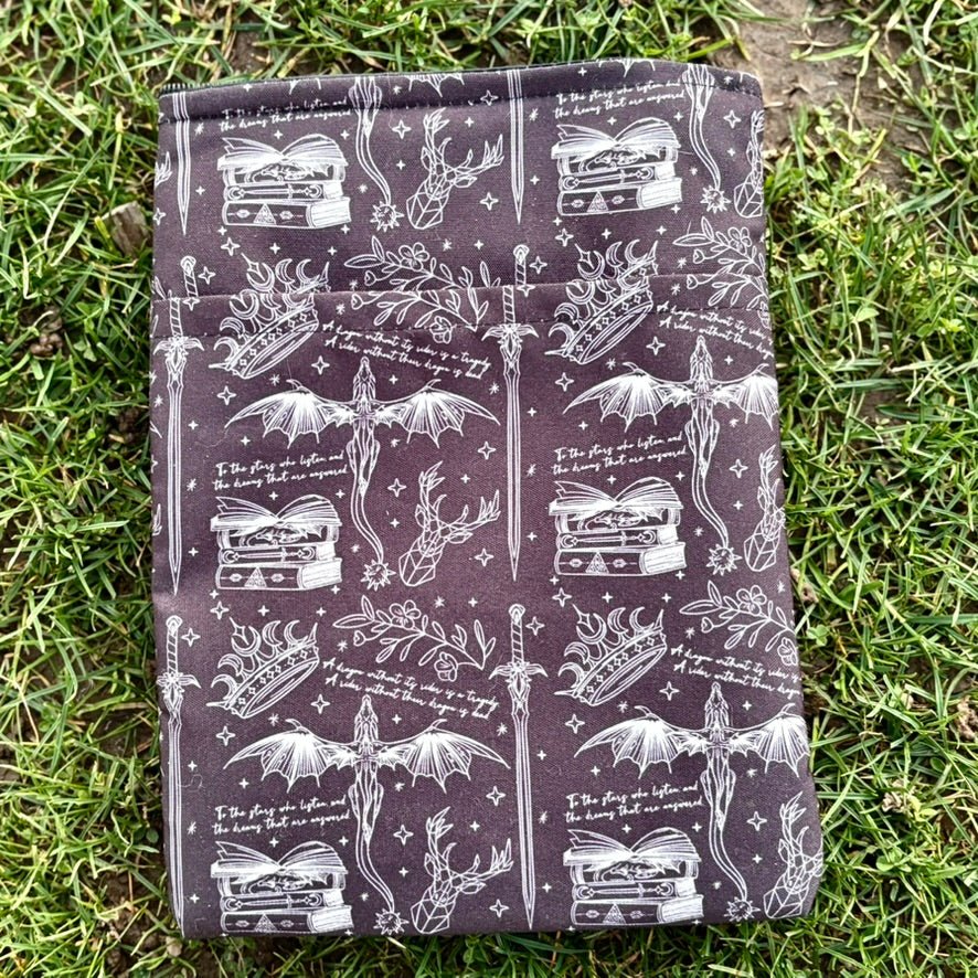 Romantasy Inspired Book & Kindle Sleeve – Protect Your Reads in Style - Awfullynerdy.co