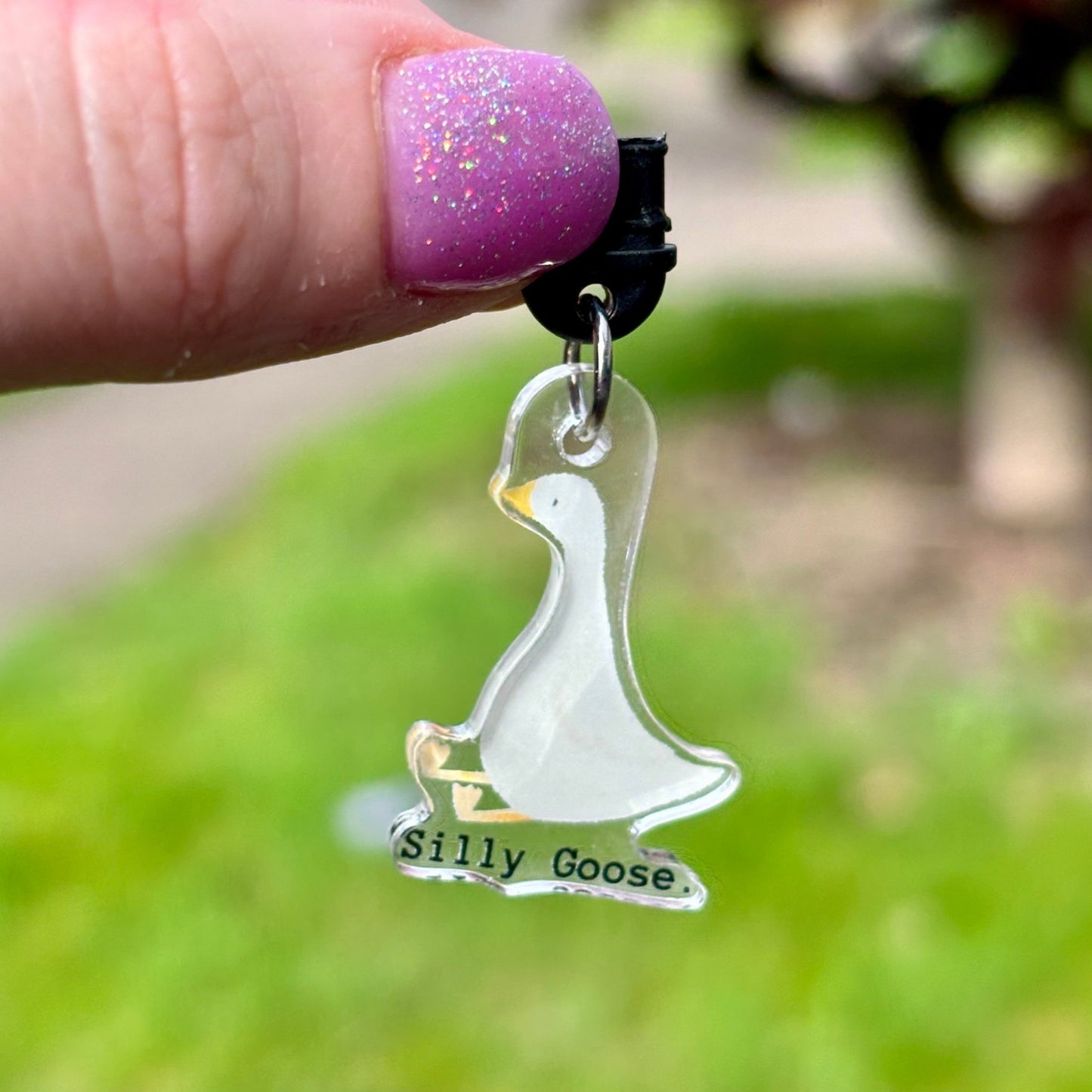 Silly Goose Dust Plug USB-C Hook - Awfullynerdy.co