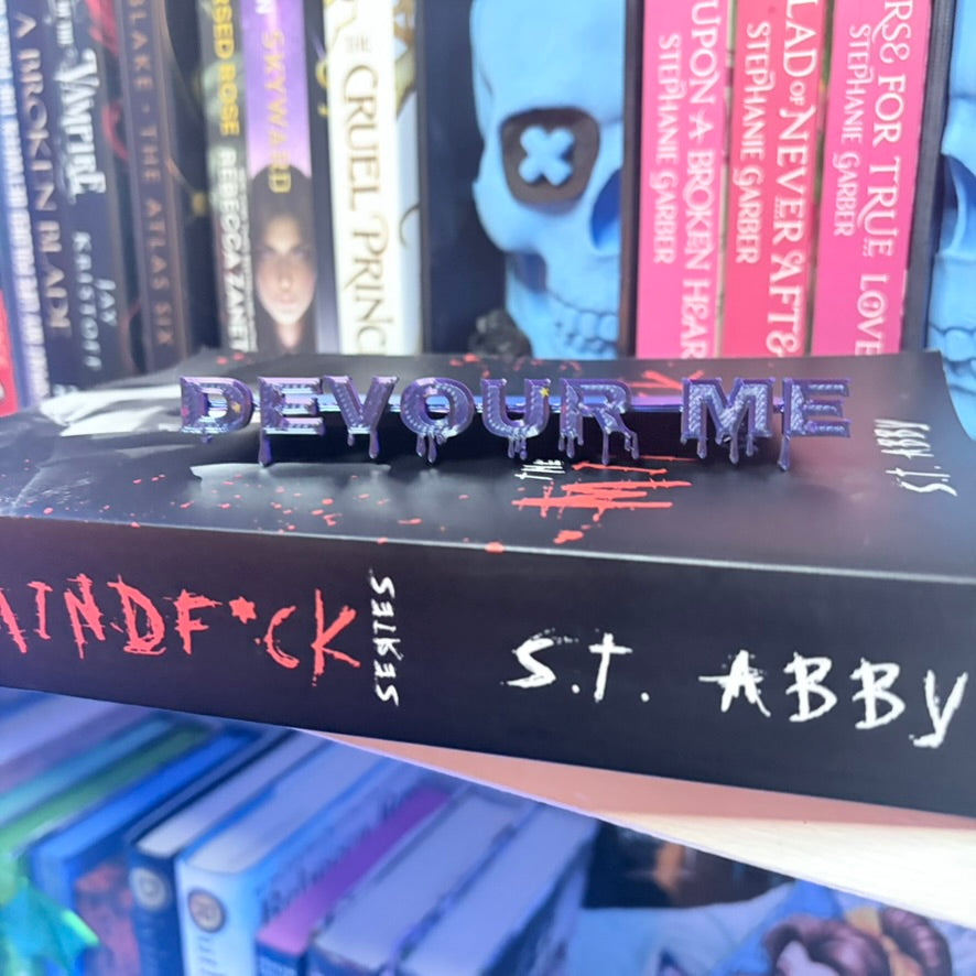 3D Printed Devor Me Words Bookmark | Cute Book Accessory