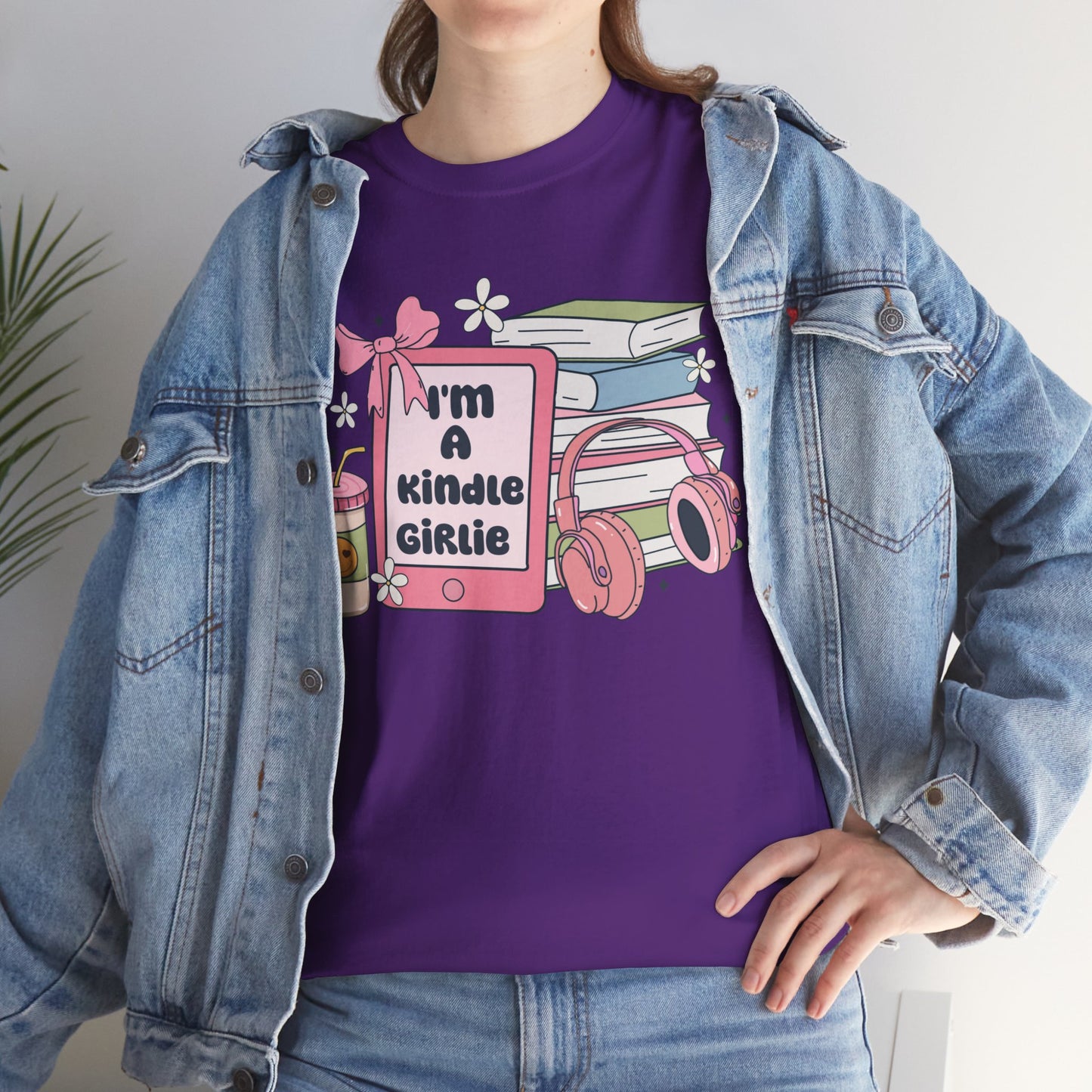 I'm a Kindle Girlie Gildan Unisex Heavy Cotton Tee