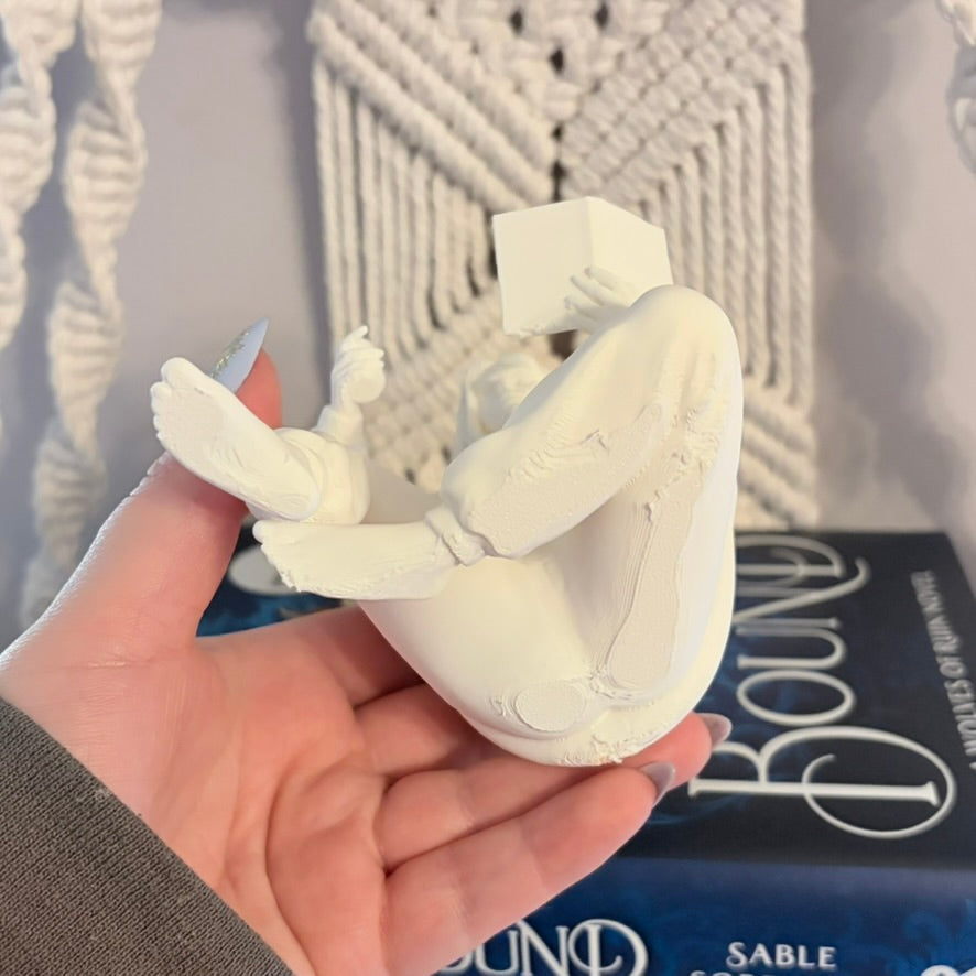 Hot Girls Read 3D Printed Bookshelf Decor