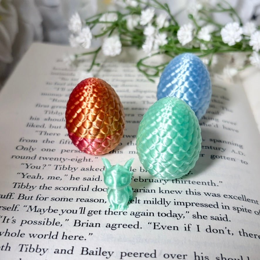 3D Printed Baby Dragon in an Egg - keychain version available - Awfullynerdy.co