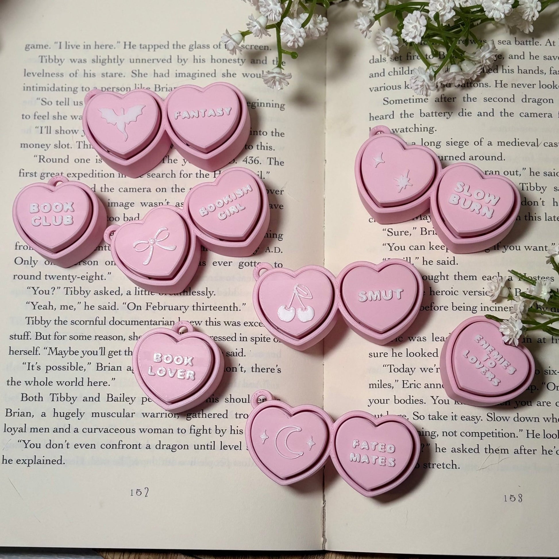 3d Printed Bookish Conversation Hearts Fidget Clicker - Multiple Options - Awfullynerdy.co