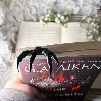 3D Printed Claw Bookmark | Book Accessory - Awfullynerdy.co