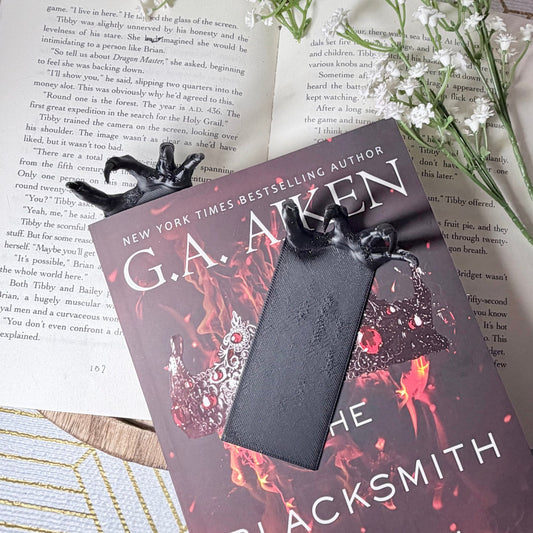 3D Printed Claw Bookmark | Book Accessory - Awfullynerdy.co