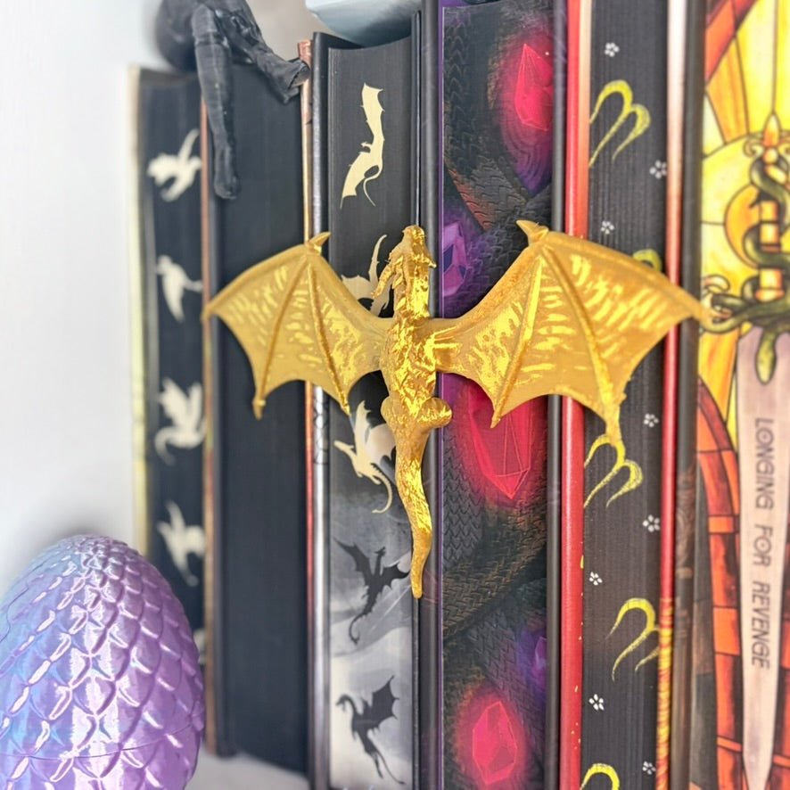 3d Printed Dragon Book Spine Hugger Bookshelf Decor - Awfullynerdy.co