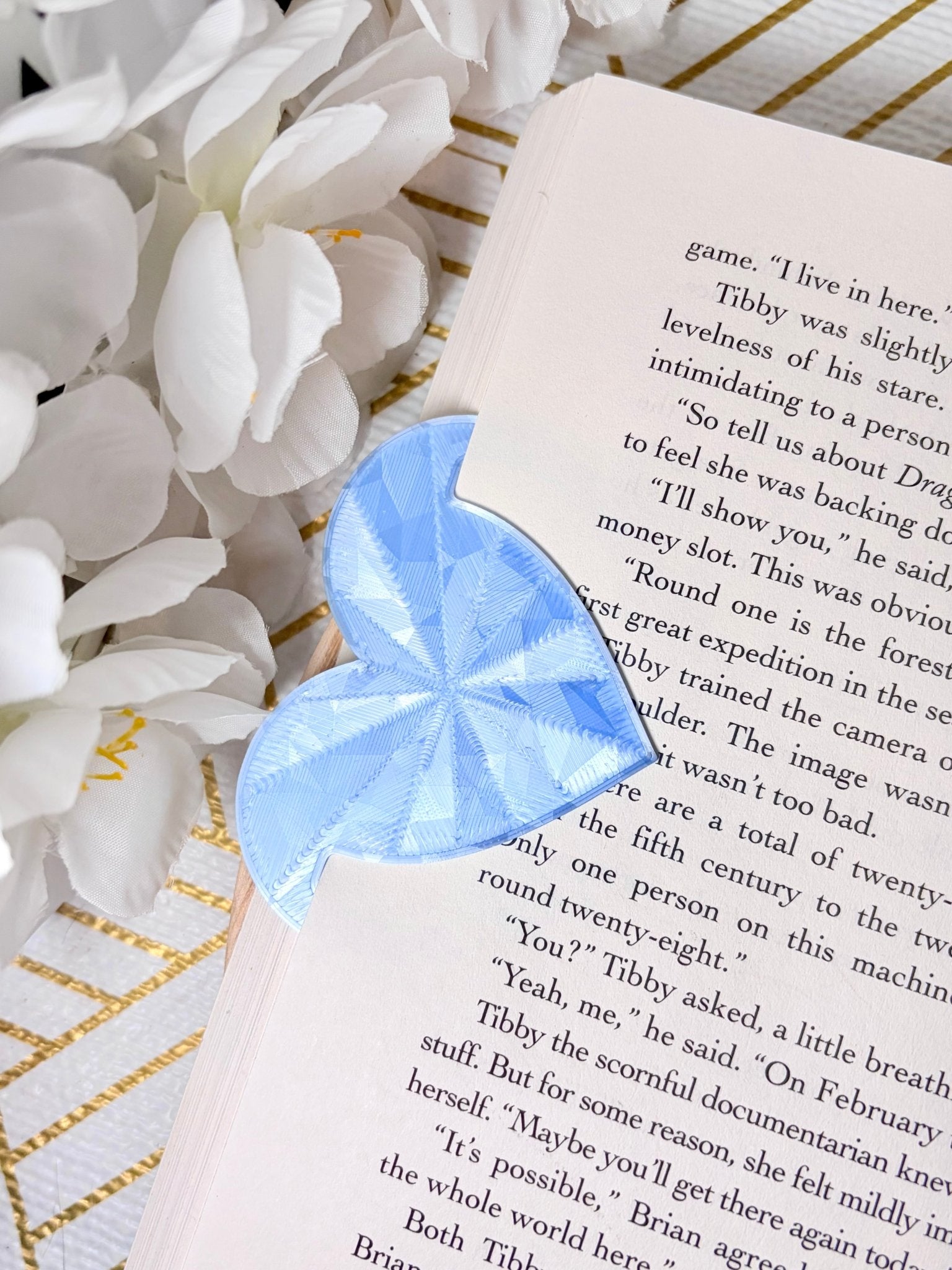 3D Printed Heart Bookmark | Cute Book Accessory - Awfullynerdy.co