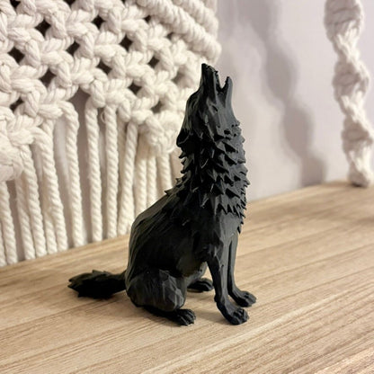3d Printed Howling Wolf Decor - Awfullynerdy.co