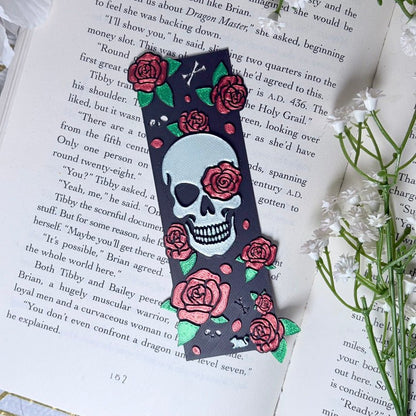 3d Printed Little Mouse Skull and Rose Bookmark - Awfullynerdy.co