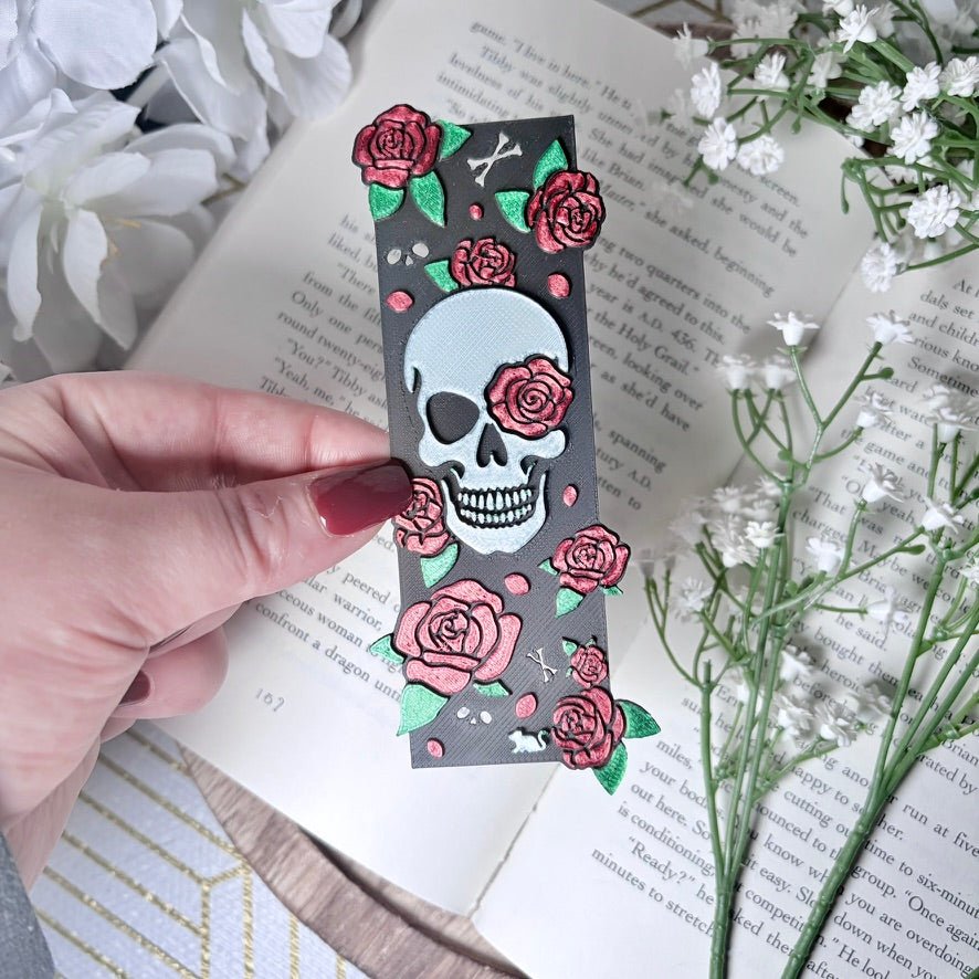 3d Printed Little Mouse Skull and Rose Bookmark - Awfullynerdy.co