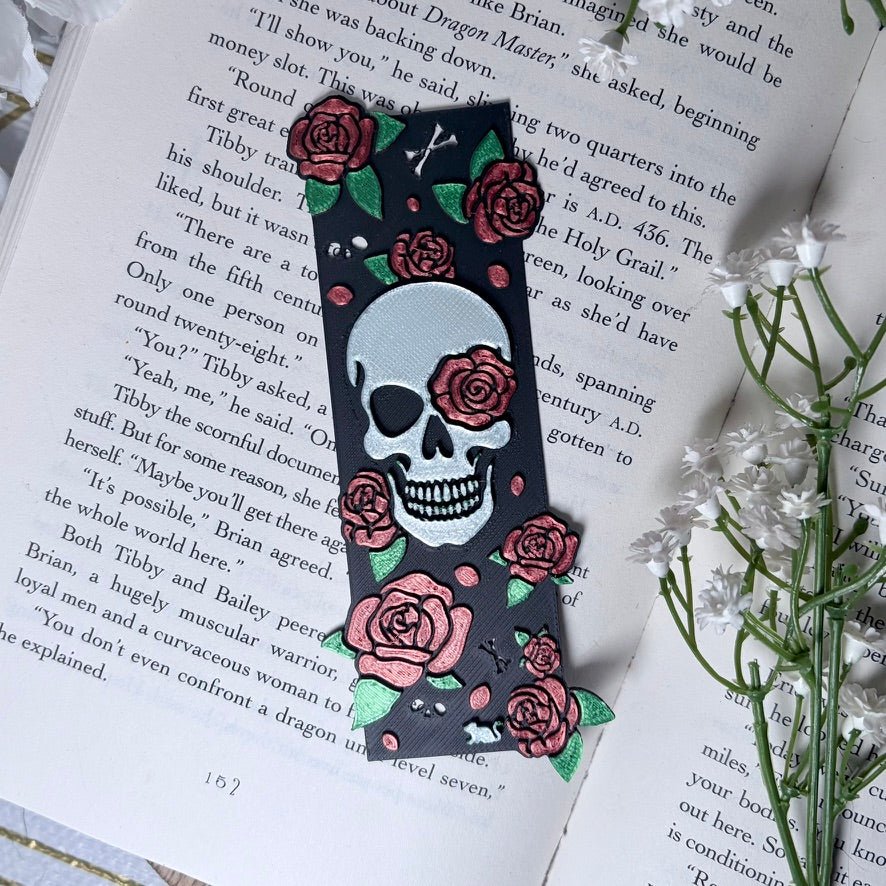3d Printed Little Mouse Skull and Rose Bookmark - Awfullynerdy.co