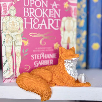 3d Printed Perchling OUABH Inspired Fox with Apple Bookshelf Decor - Awfullynerdy.co