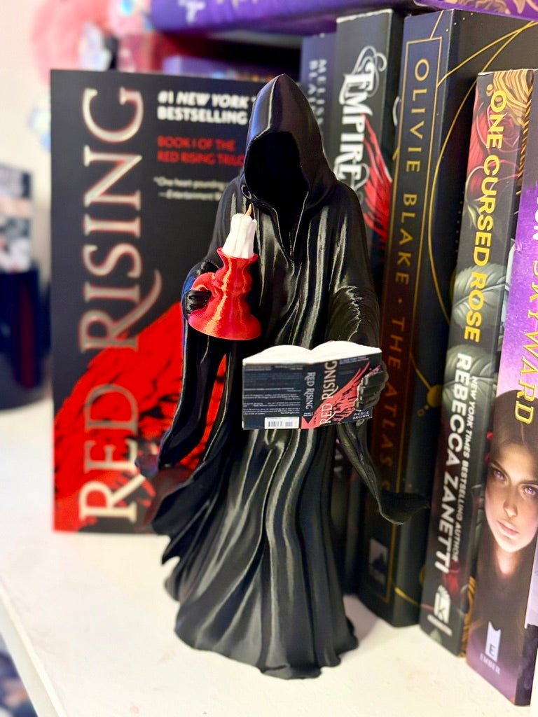 3D Printed Reaper Reading a Book – Customizable Bookish Decor - Awfullynerdy.co