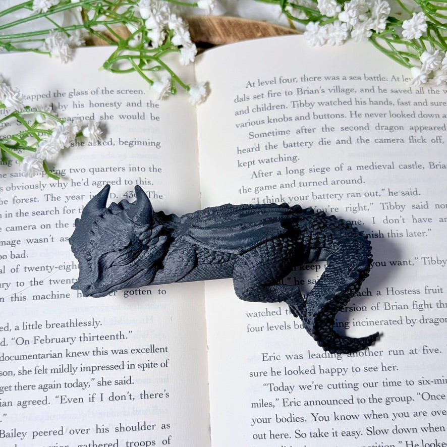 3d Printed Sleeping Dragon Bookshelf Decoration - Awfullynerdy.co
