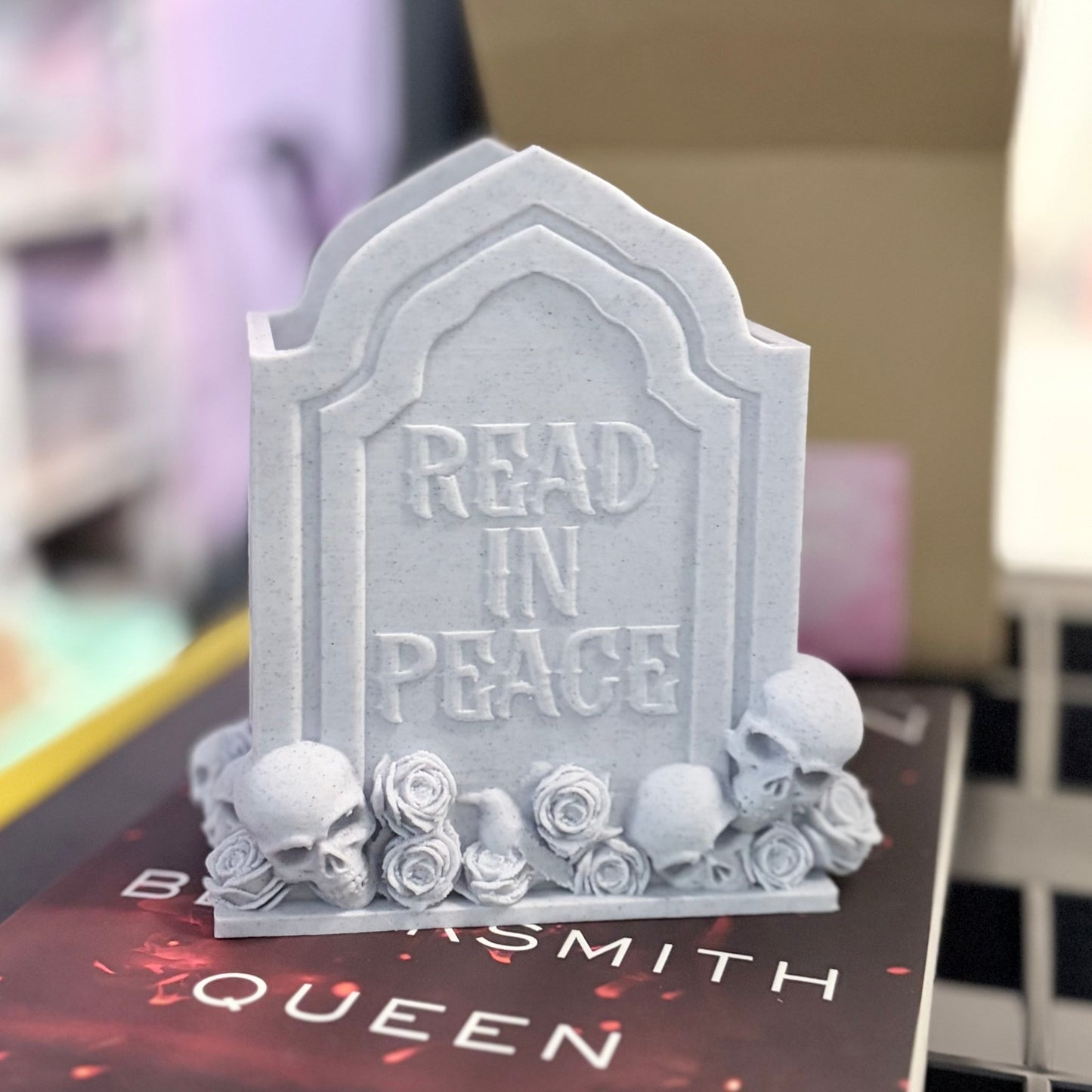 3D Printed Tombstone Bookmark Holder - Awfullynerdy.co
