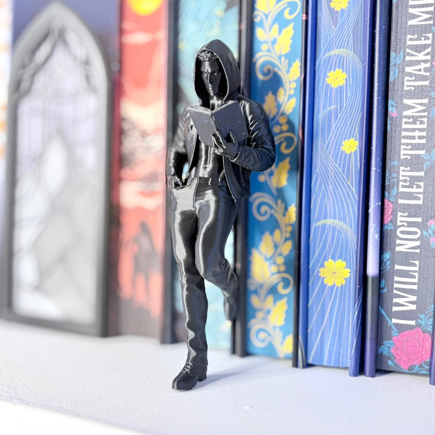Man Reading Bookshelf Buddy Decor
