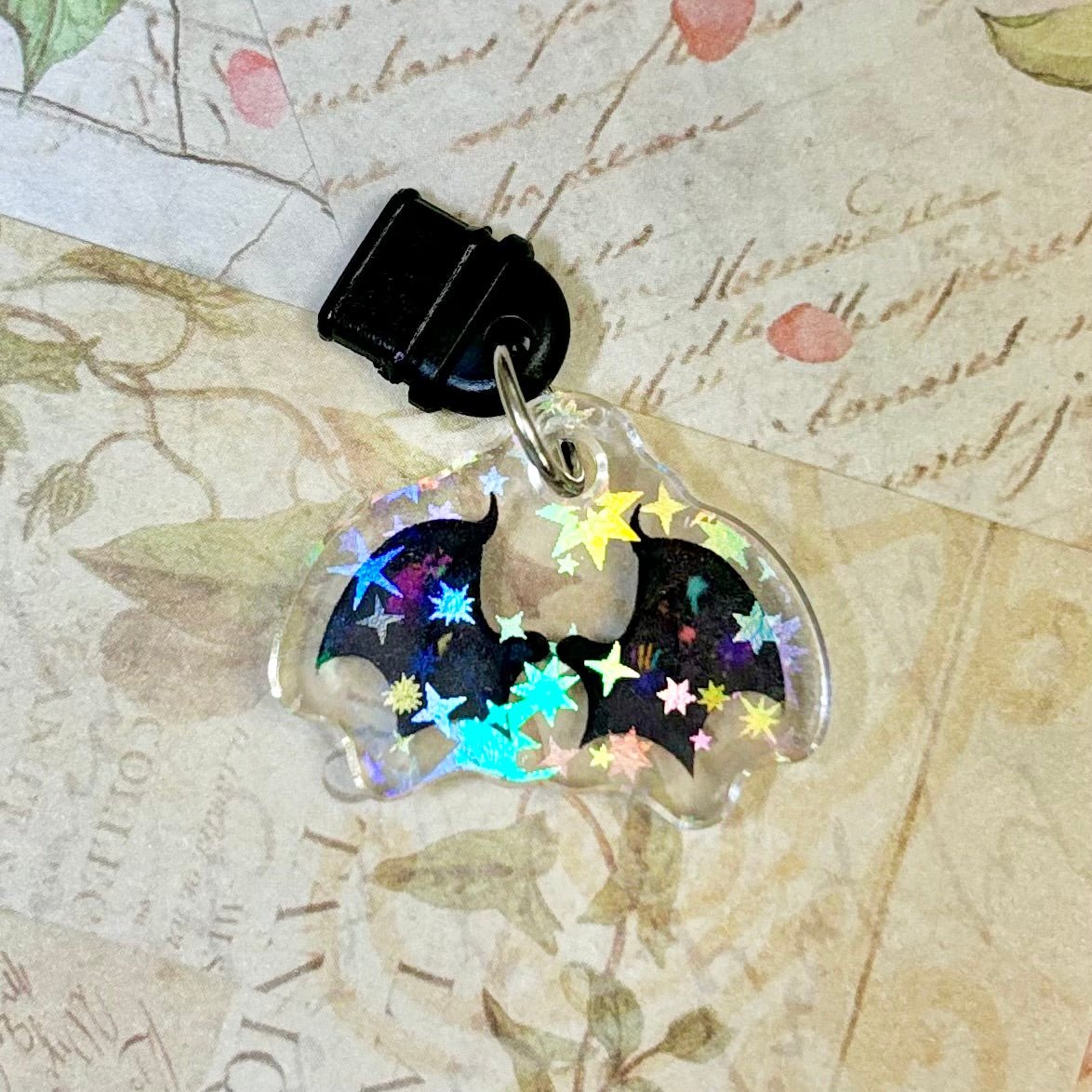 ACOMAF Painted Wings Star Sparkle Double Sided USB - C Dust Plug Kindle Charm - Awfullynerdy.co