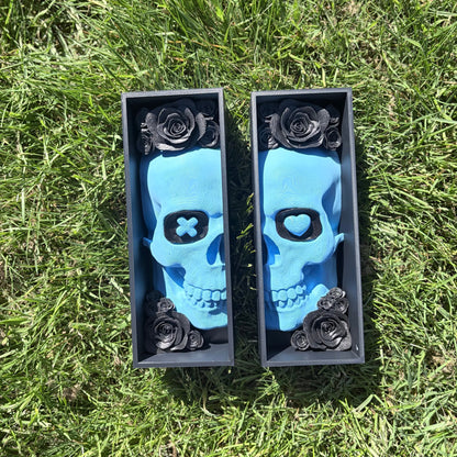 Blue Skull Sparkle Rose Book Nook - Awfullynerdy.co