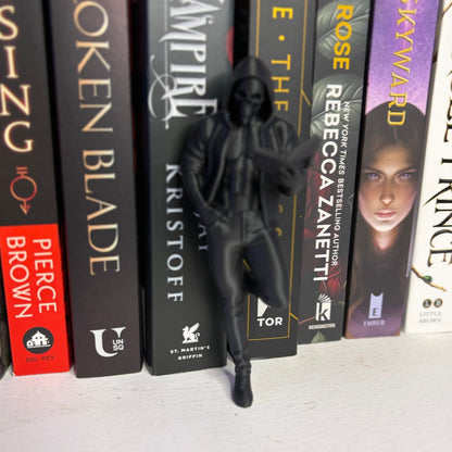 Dark Romance Reader Bookshelf Decor - Awfullynerdy.co