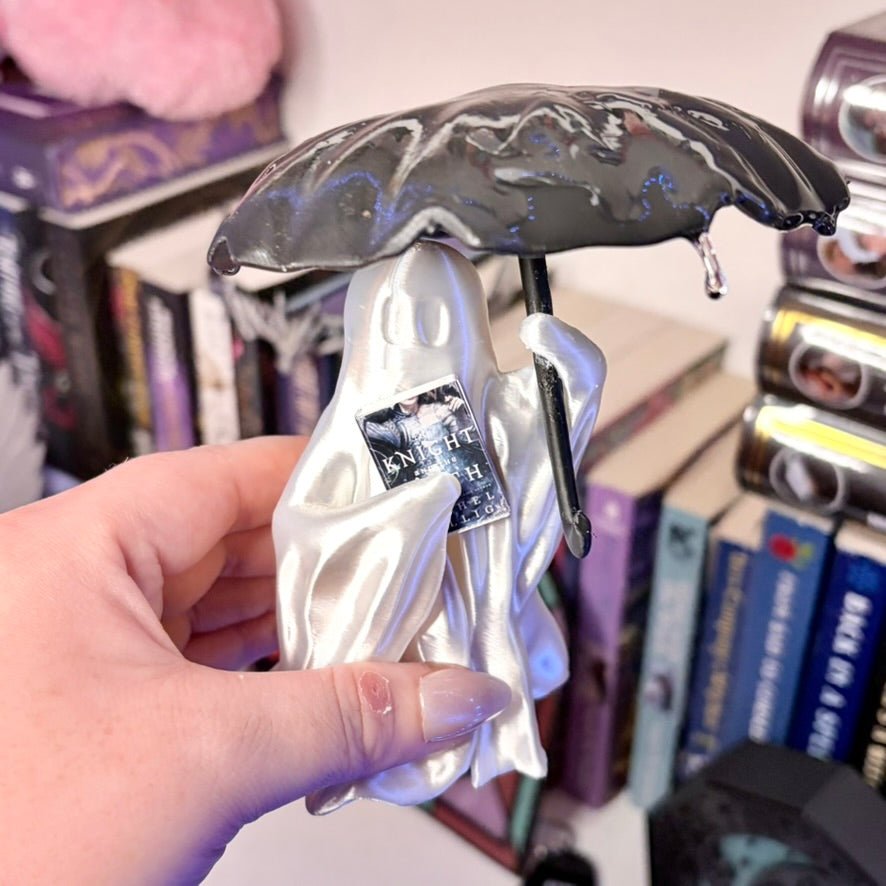 Ghost Reading Under Umbrella – Customizable Bookish Decor (With or Without Resin Rain) - Awfullynerdy.co