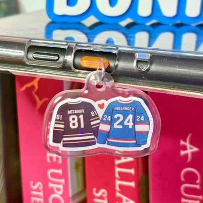Hockey Boys USB - C Kindle Charm - Awfullynerdy.co