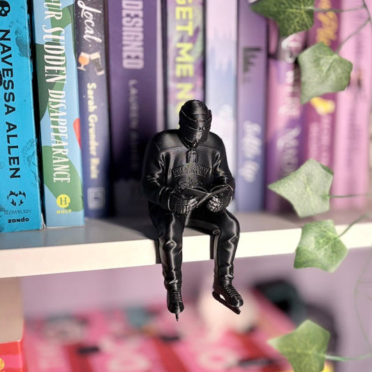 Hockey Player Reading a Book 3d Printed Bookshelf Decor - Awfullynerdy.co