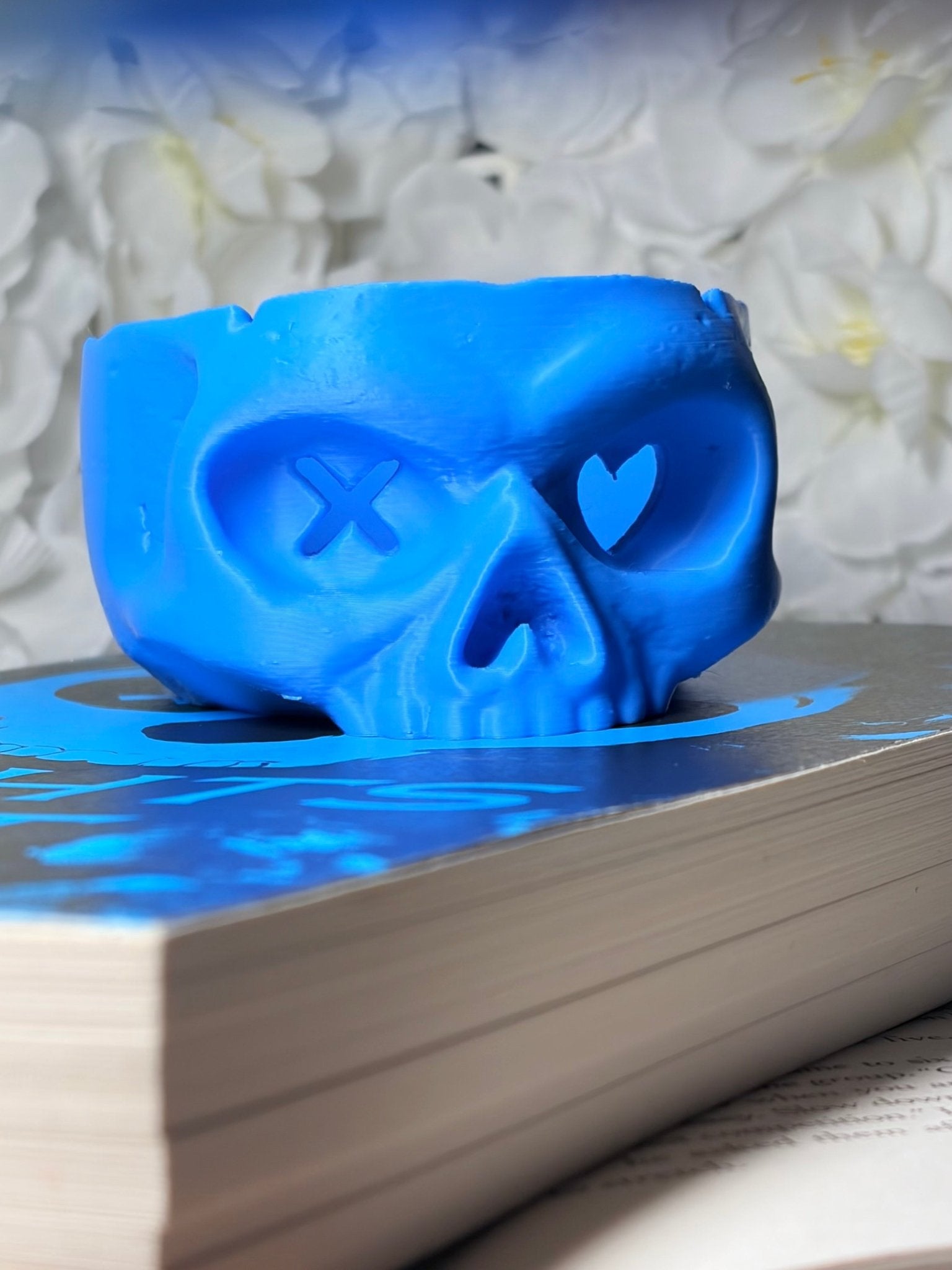 Lights Out inspired Tealight Holder Bookshelf Decor - Awfullynerdy.co