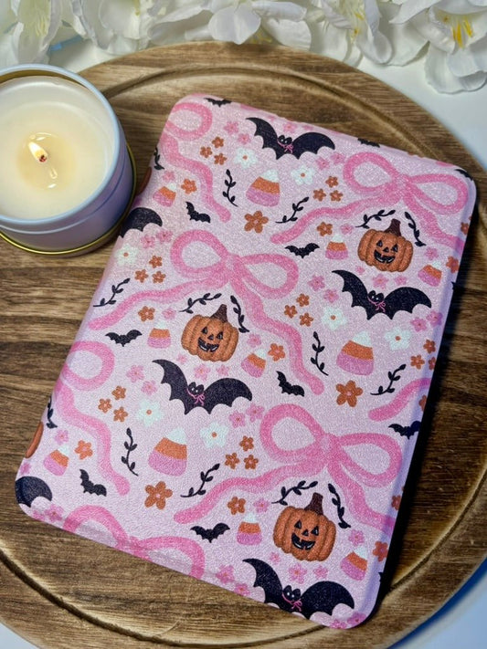 Pink Girlie Pumpkin, Bats, and Bows Inspired Slim & Smart Kindle Case – Clear Back with Auto Sleep/Wake - Awfullynerdy.co