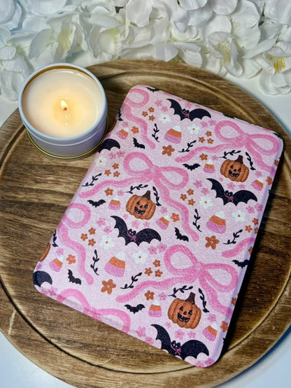 Pink Girlie Pumpkin, Bats, and Bows Inspired Slim & Smart Kindle Case – Clear Back with Auto Sleep/Wake - Awfullynerdy.co