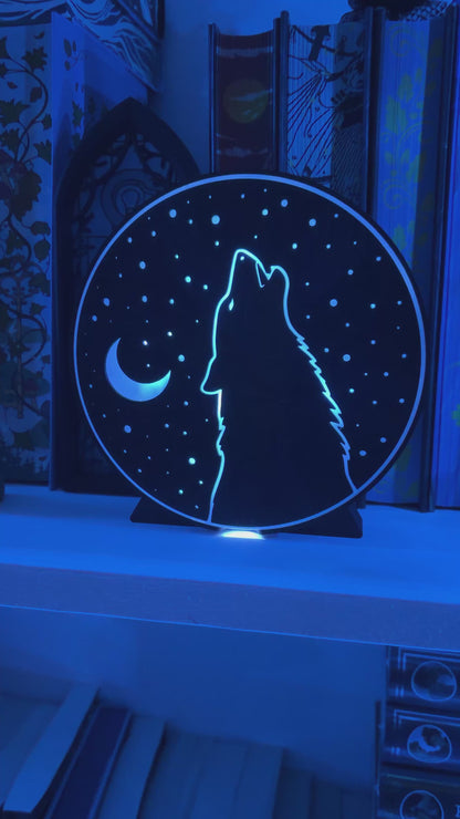 Wolf Moon and Stars Light Up Book Nook