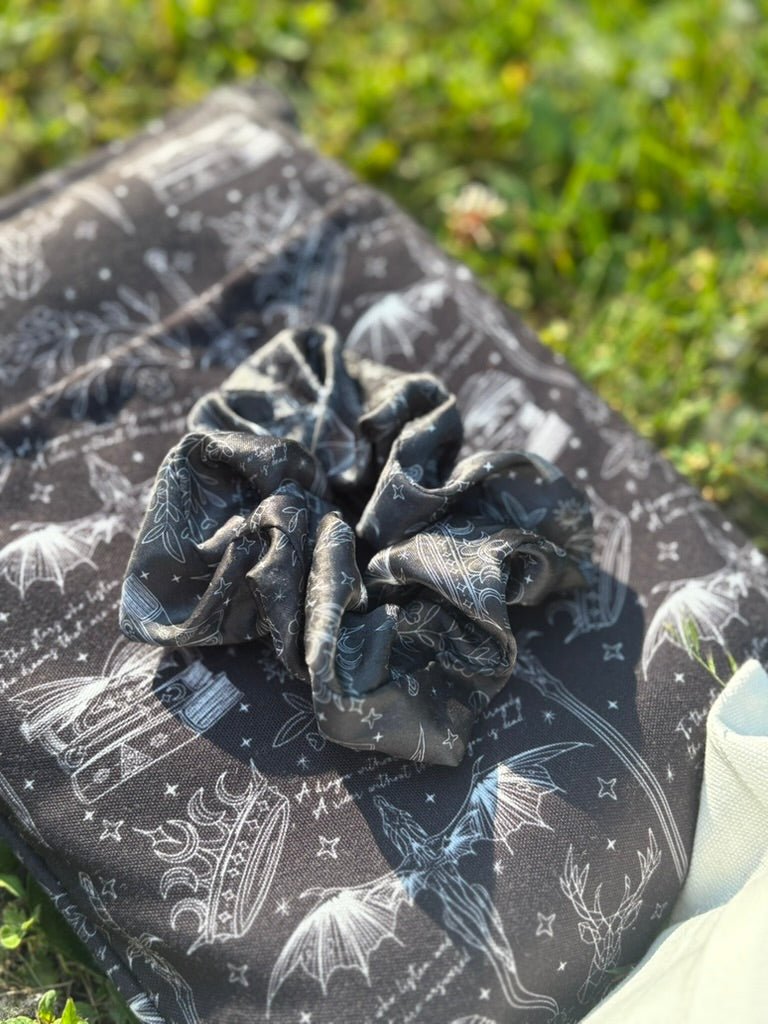 Roamntasy Inspired Bookish Scrunchie - Awfullynerdy.co