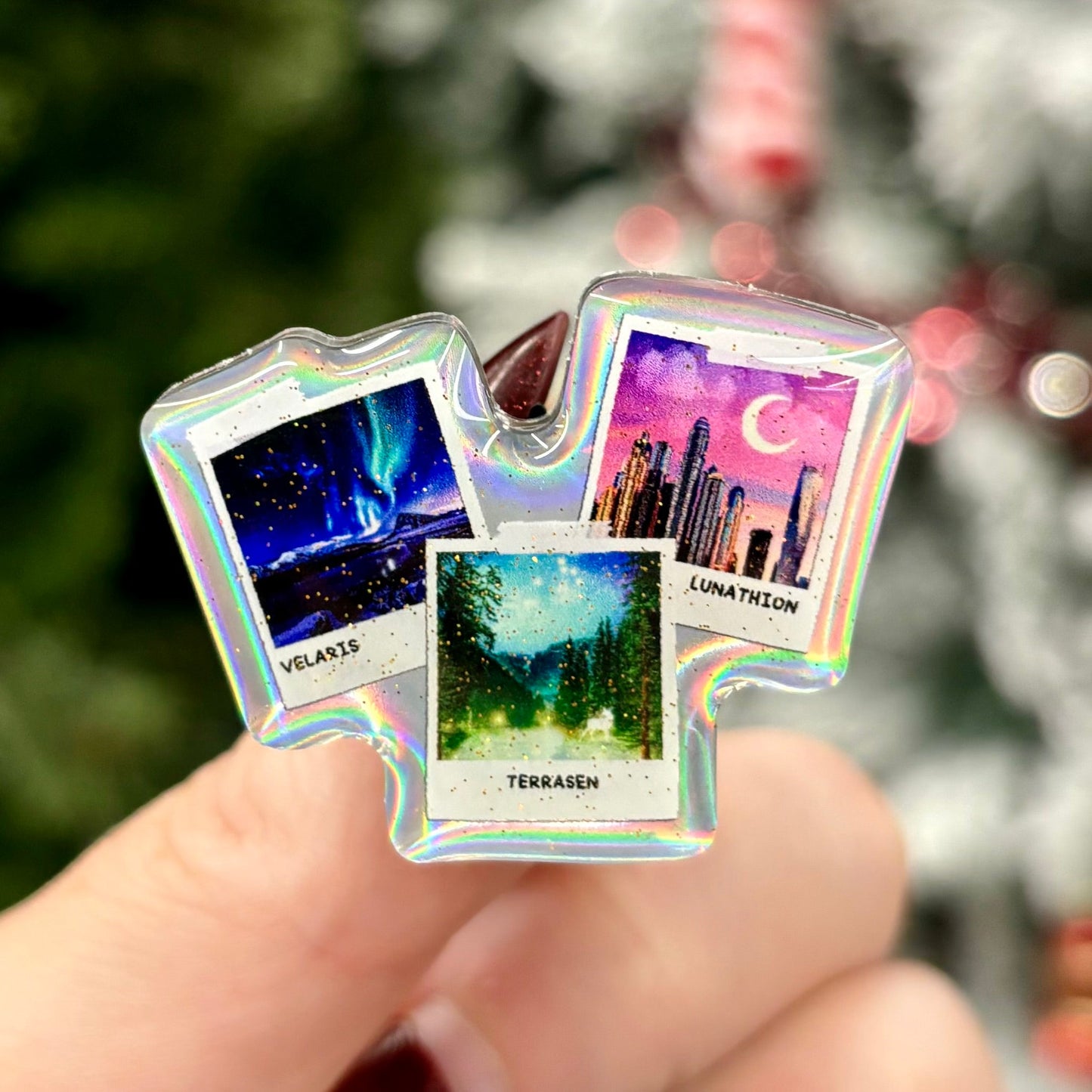 SJM Universe Inspired Polaroids Holographic Sparkle 1.5 Pin - Star Clasp - Awfullynerdy.co