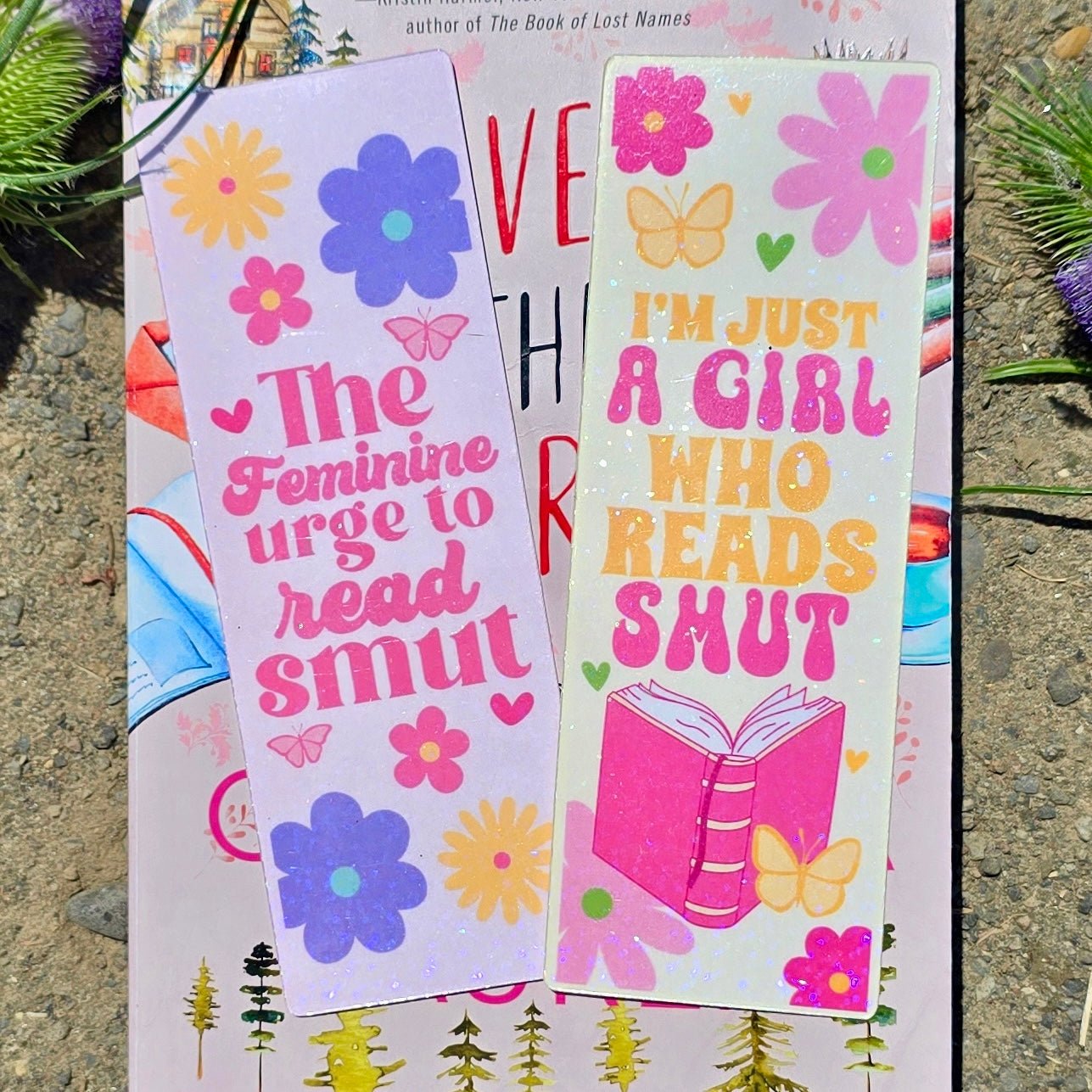 🔥 Smut Lovers Bookish Blind Box | Spicy Tote, Tumbler, Bookmarks, Stickers & More - Awfullynerdy.co