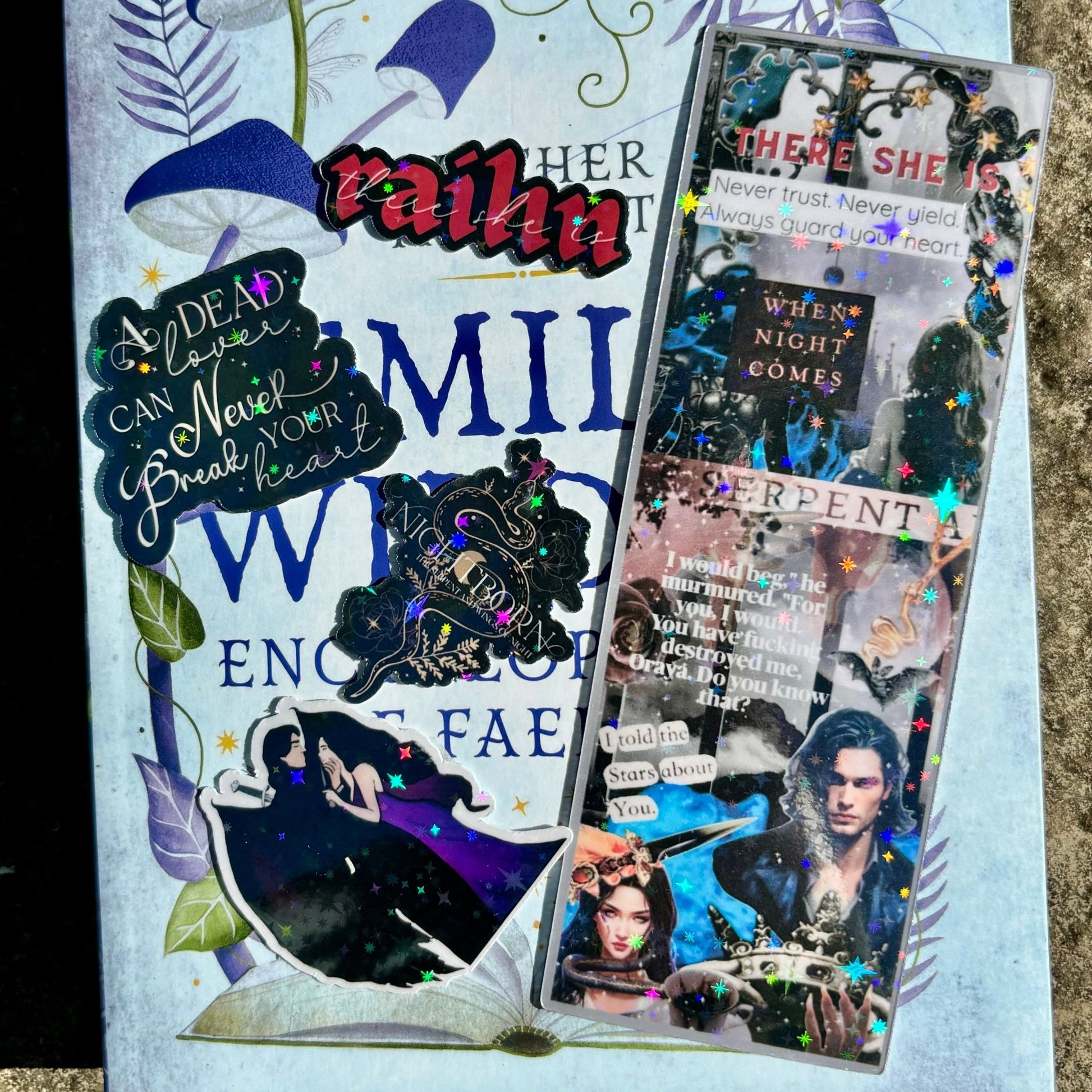 🦇 Vampire Bookish Mystery Box | Twilight, TVD & Spooky Bookish Merch - Awfullynerdy.co