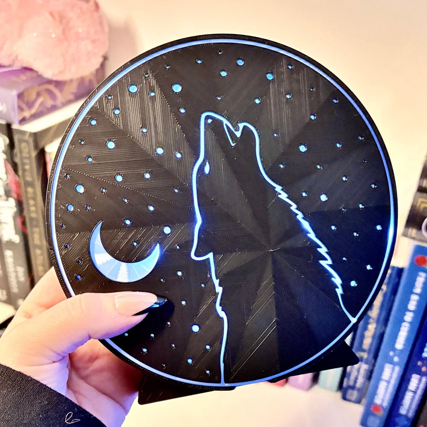 Wolf Moon and Stars Light Up Book Nook - Awfullynerdy.co