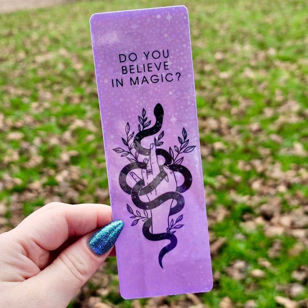 Do You Believe in Magic Laminated Cardstock Bookmark - Awfullynerdy.co